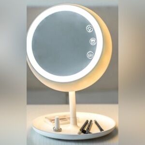 Juno Smart Makeup Mirror